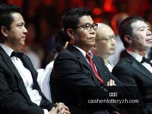 曼奇尼现场,观摩巴黎对,决里昂,彩神网,彩票平台,在线购彩,彩票投注,高频彩票